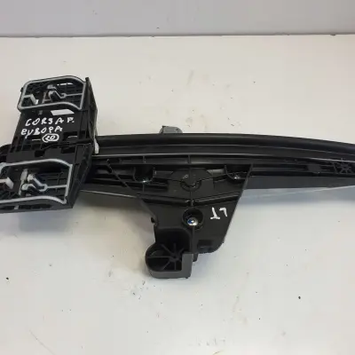 Opel Corsa F MCHANIZM PODOSZENIA SZYBY lewy tył