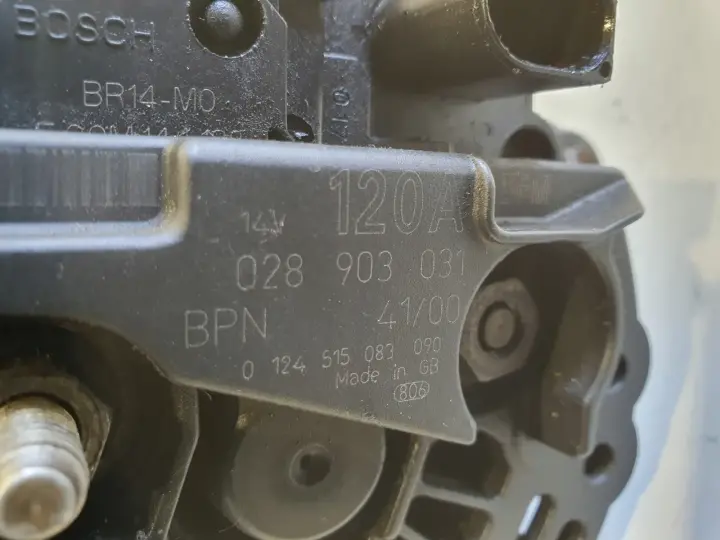 VW Passat B5 FL 1.9 TDI ALTERNATOR 028903031 0124515083 120A bosch