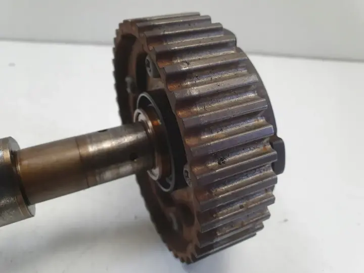 Citroen C4 1.4 16V WAŁEK ROZRZĄDU ssący KOŁO FAZ 9646939380
