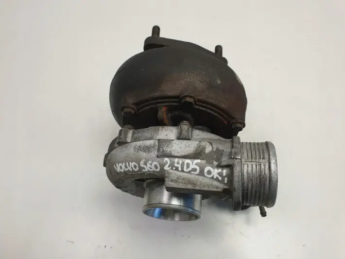 Volvo S60 V70 2.4 D5 TURBOSPRĘŻARKA turbo 8653122