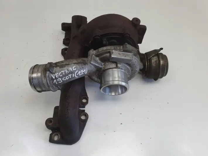 Opel Vectra C 1.9 CDTI TURBOSPRĘŻARKA turbo 55205483