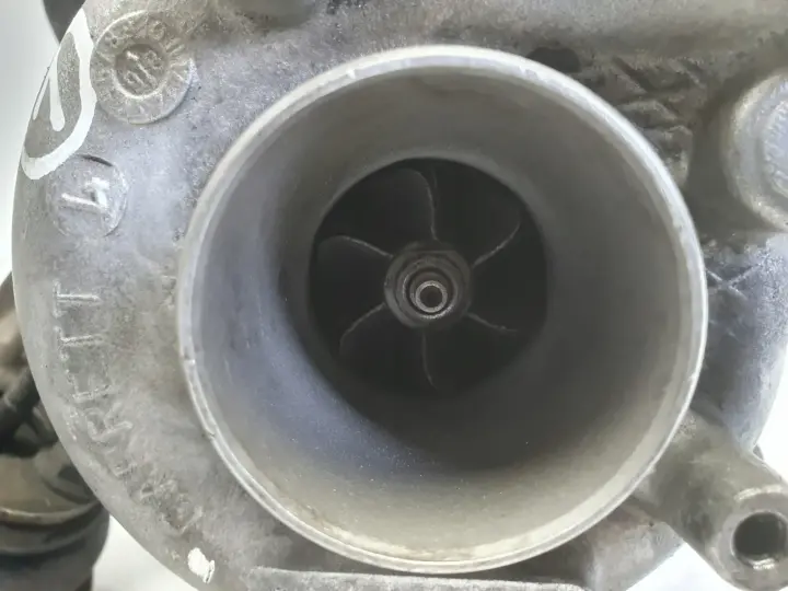 Audi A4 B5 1.9 TDI TURBOSPRĘŻARKA turbo 028145702H