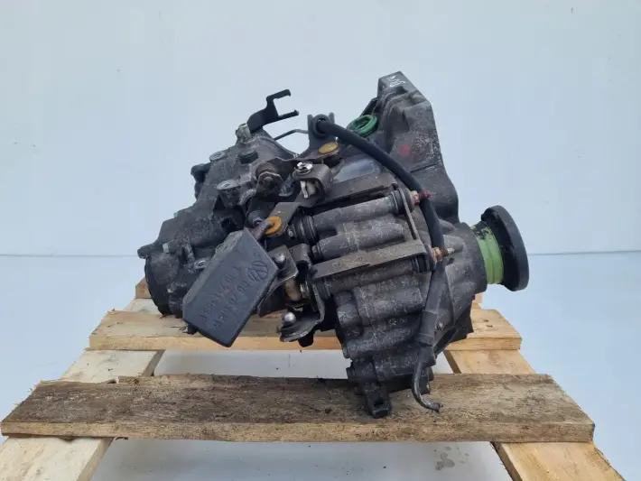 Audi A3 8L 1.6 16V SKRZYNIA BIEGÓW DUW manualna MANUAL