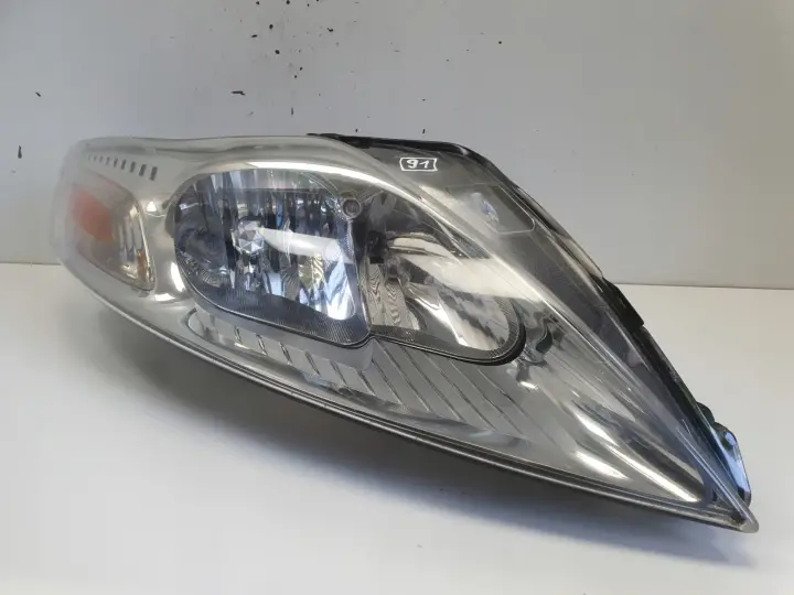 Ford Mondeo IV MK4 07-14r PRZEDNIA LAMPA PRAWA PRAWY PRZÓD anglik