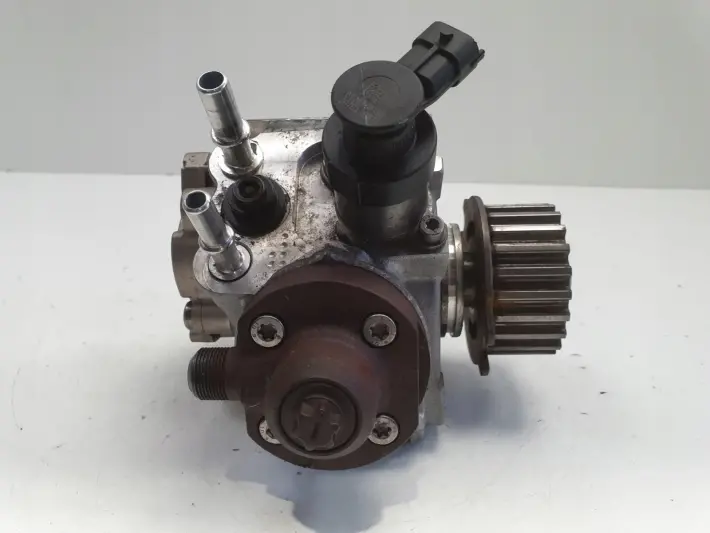 Peugeot Partner III 1.6 E-HDI HDI POMPA WTRYSKOWA 0445010516