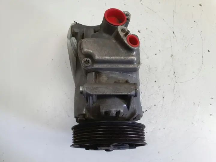 VW Passat B7 2.0 TDI SPRĘŻARKA KLIMATYZACJI pompa 5N0820803E