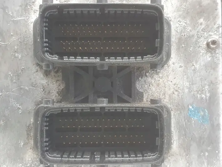 Saab 93 9-3 II 2.0 T STEROWNIK SILNIKA komputer 55353231