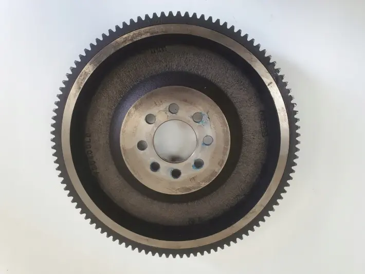 Mini One R50 R53 1.6 16V KOŁO ZAMACHOWE Zamach