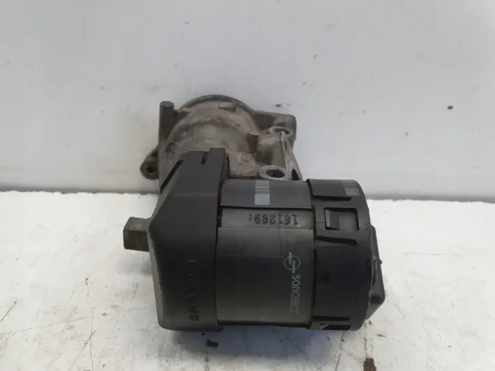 Citroen C4 Picasso 2.0 HDI ZAWÓR EGR 9681825280
