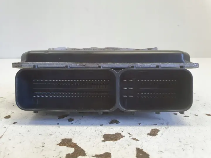 Mercedes W203 1.8 K STEROWNIK SILNIKA Komputer A2711535291