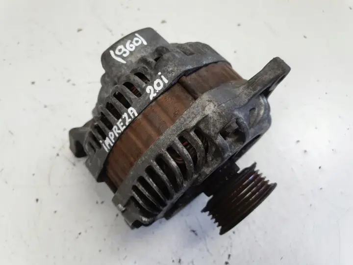 Subaru Impreza II 2.0 i ALTERNATOR 23700AA521